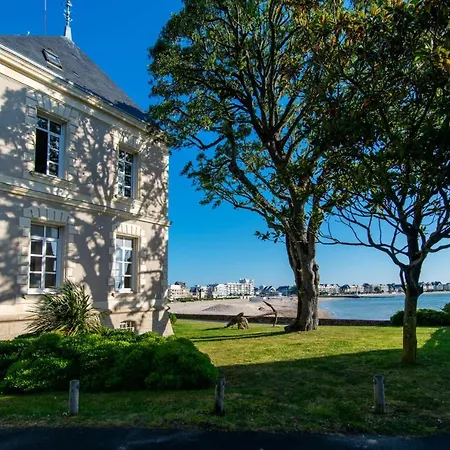 Maison Charmante Au Pouliguen Avec Acces Direct A La