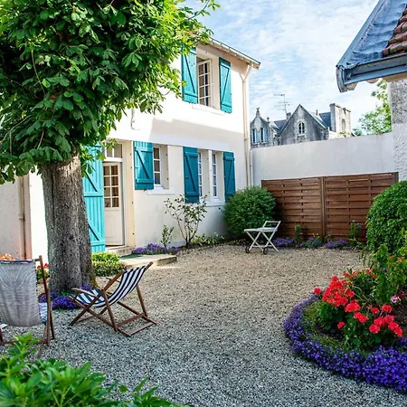 Dom wakacyjny Maison Charmante Au Pouliguen Avec Acces Direct A La *
