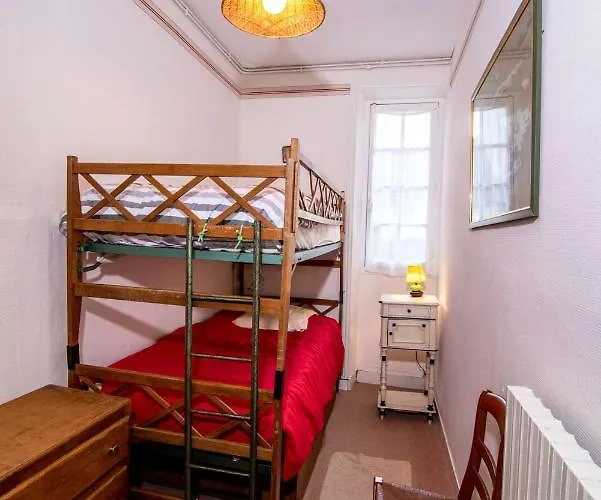 Maison Charmante Au Pouliguen Avec Acces Direct A La *