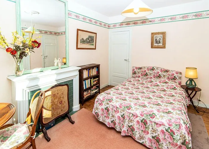 Prázdninový dům Maison Charmante Au Pouliguen Avec Acces Direct A La *